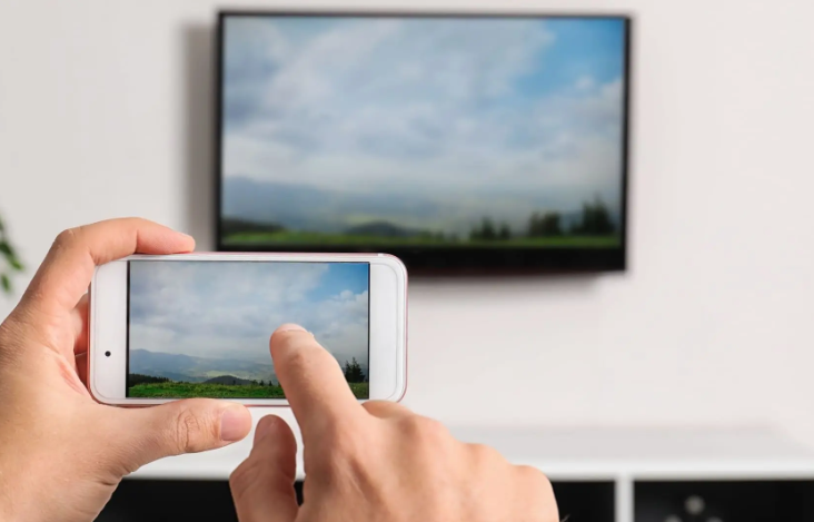Applications to Watch TV on your Cell Phone for Free