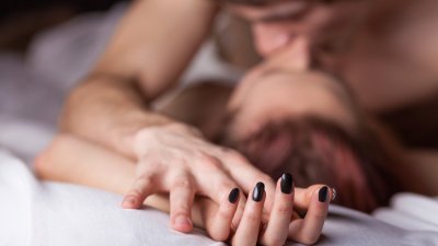 Aplikacje do poznawania atrakcyjnych, dojrzałych kobiet